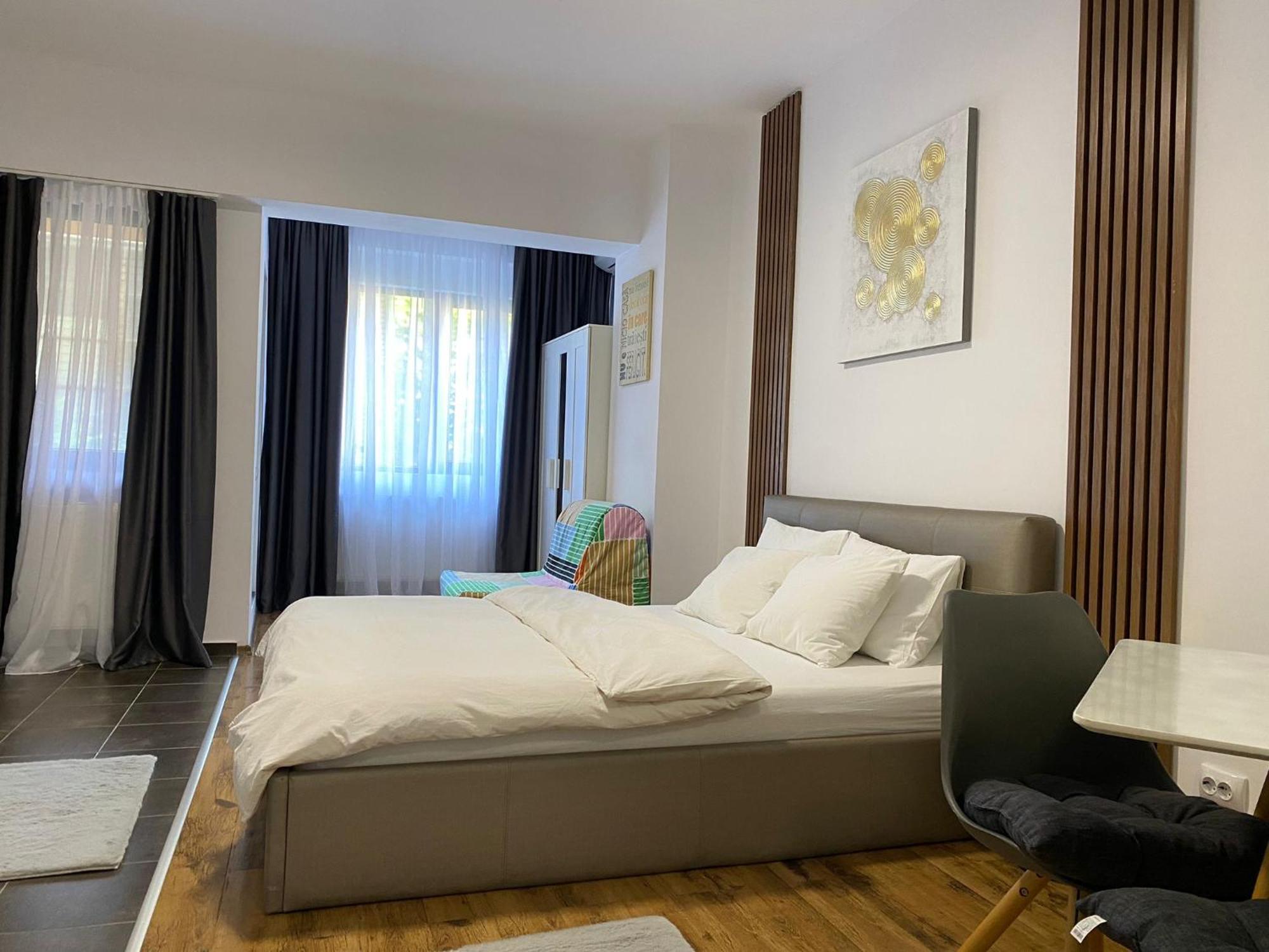 Central Studio Bucharest Luaran gambar